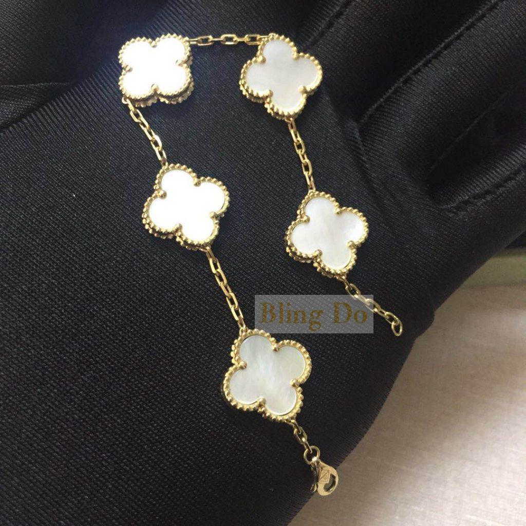 Real 18K Yellow Gold Vintage Alhambra bracelet, 5 motifs | Design Your ...