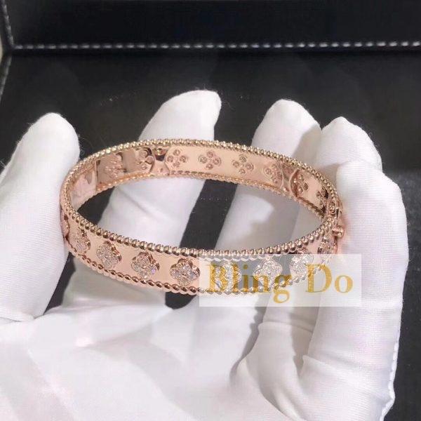 Perlée clovers bracelet, small model Pink gold, Diamond
