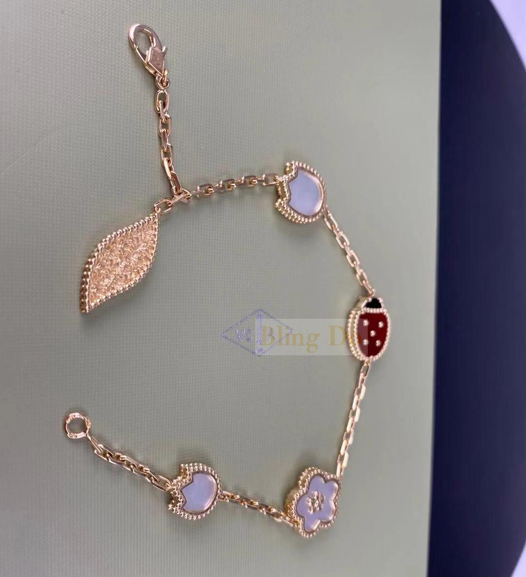 VCA Lucky Spring 18K Rose Gold with 5 Motifs Carnelian, Mother-of-pearl, Onyx bracelet